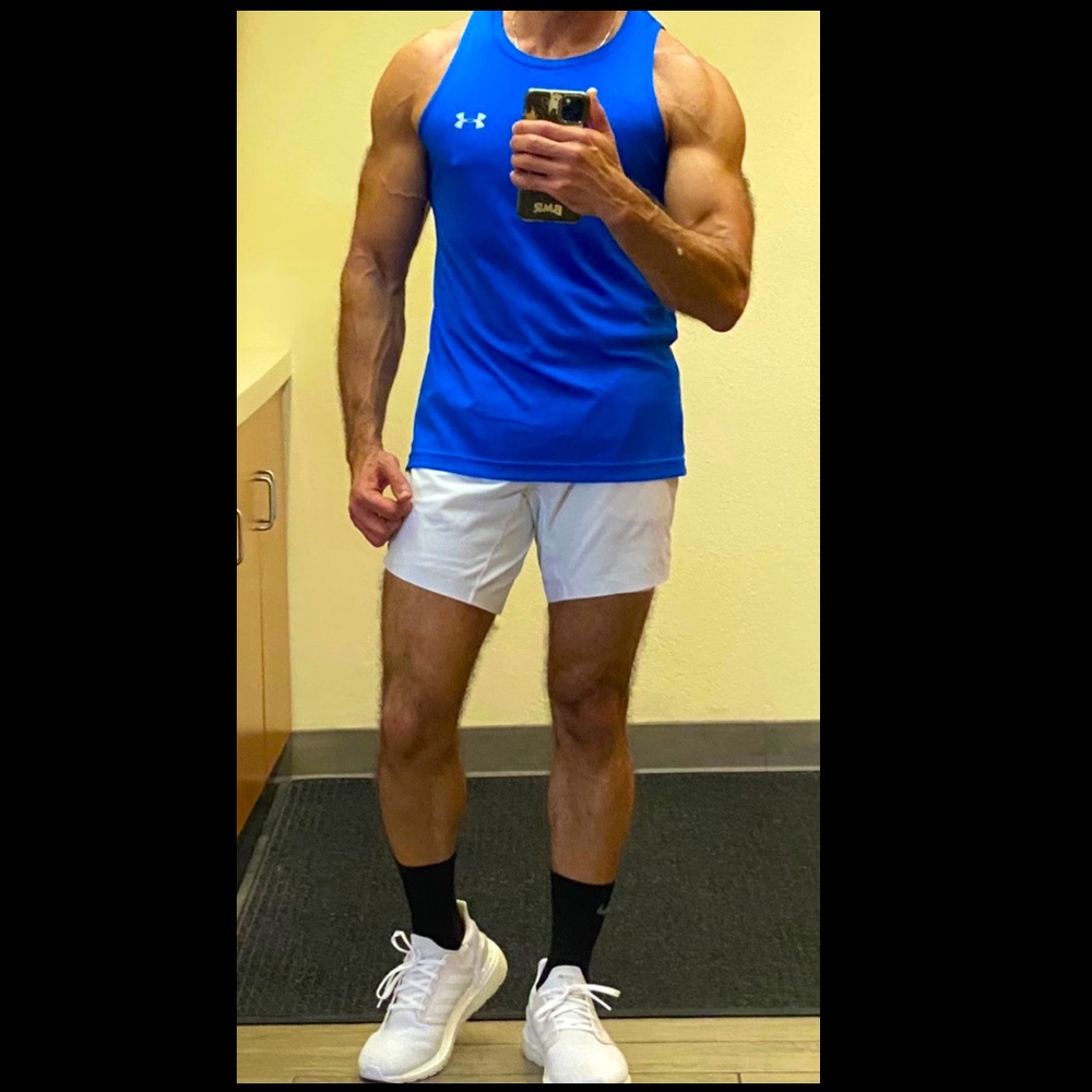 UnderArmer Tank top , Size M
